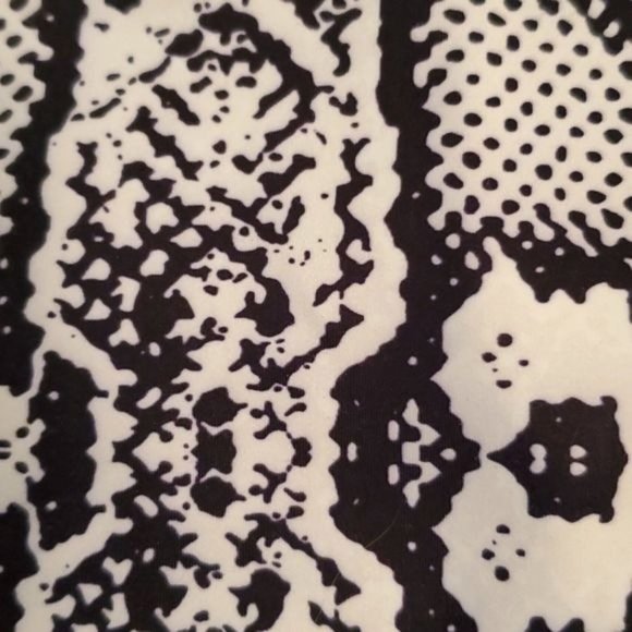 EXOTICA XL YOGA PANTS SNAKE PRINT BLACK & WHITE HIGH COMPRESSION - Picture 4 of 4